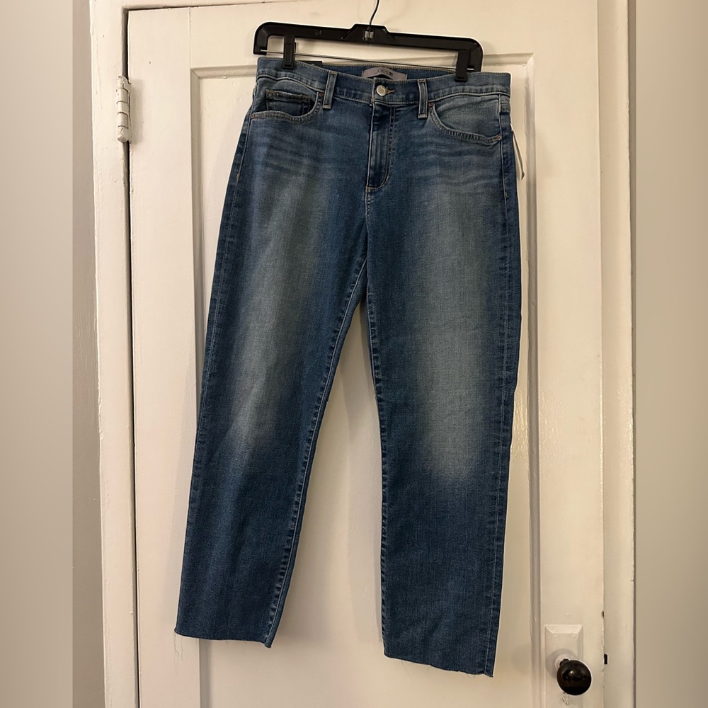 JOE'S JEANS. Flawless Straight Leg Crop Jeans. Size 30. NWT.